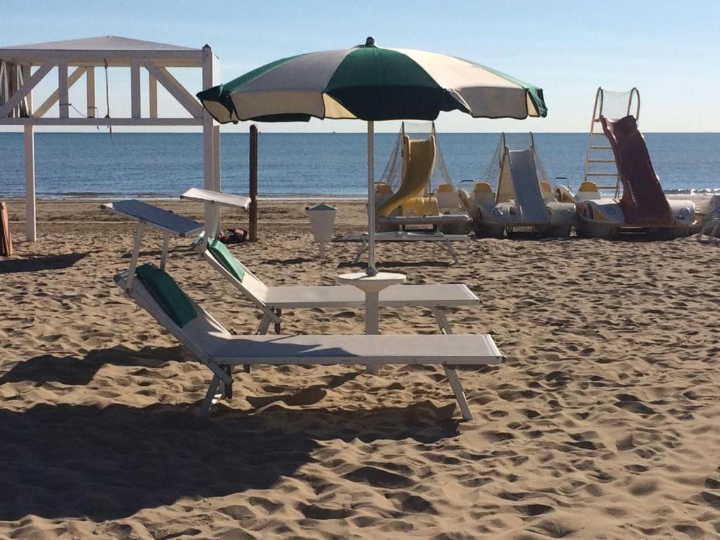 מלון רימיני La Casa Al Mare מראה חיצוני תמונה